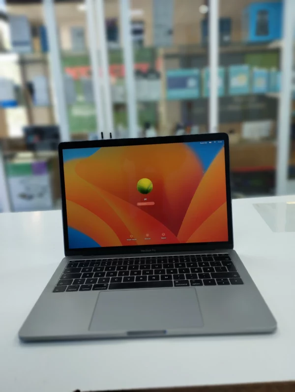 MacBookPro 14 Model A1708 - Imagen 2